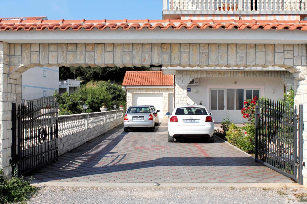 Apartments With A Parking Space Crikvenica - 5589 Ngoại thất bức ảnh